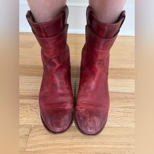 Short Frye boots